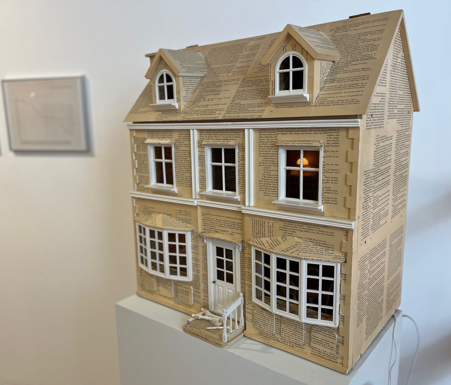 D’aquí | L’escriptura com a matèria artística, en una exposició